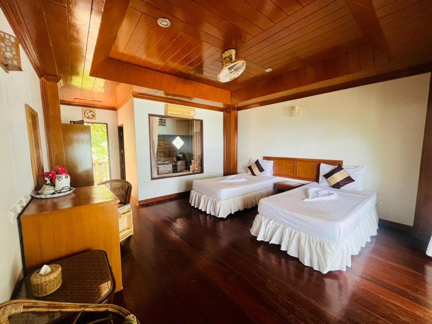 Haad Khuad Resort Bottle Beach Bagian luar foto